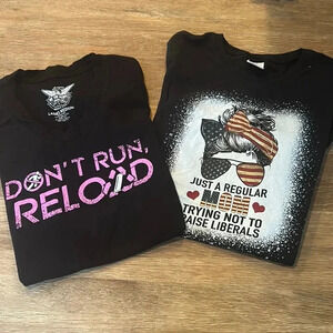 2 piece bundle size medium shirts👚